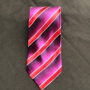 Kenneth Cole diagonal strip silk neck tie
